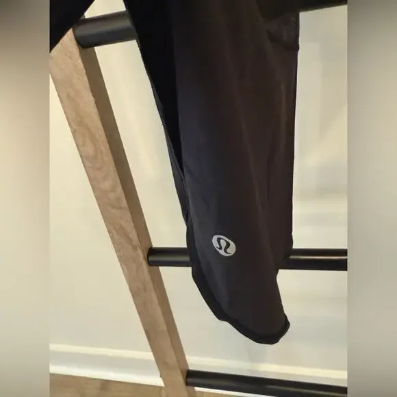 Lululemon Black Razorback Tank Top 2 - Picture 3 of 6